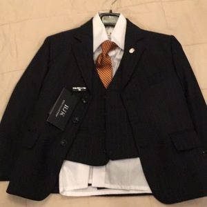 NWT - BLK Brand Name